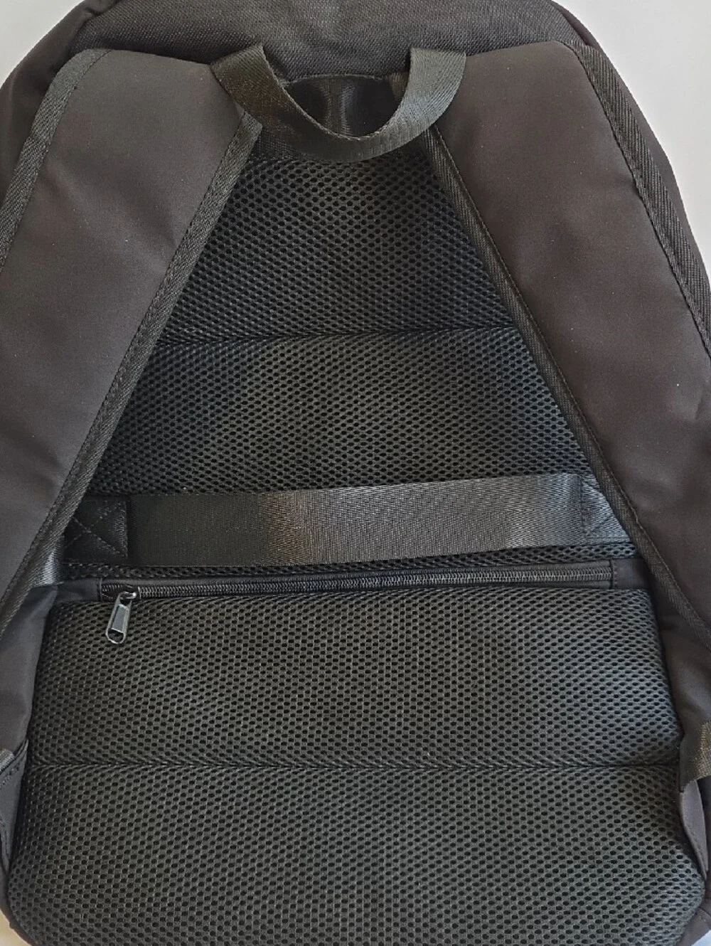 Black Men's Backpack - Minimal Urban Carry
